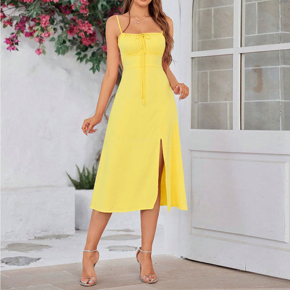 Sweet and sexy dress with high waisted slit and suspender slim fitting and slimming long skirt