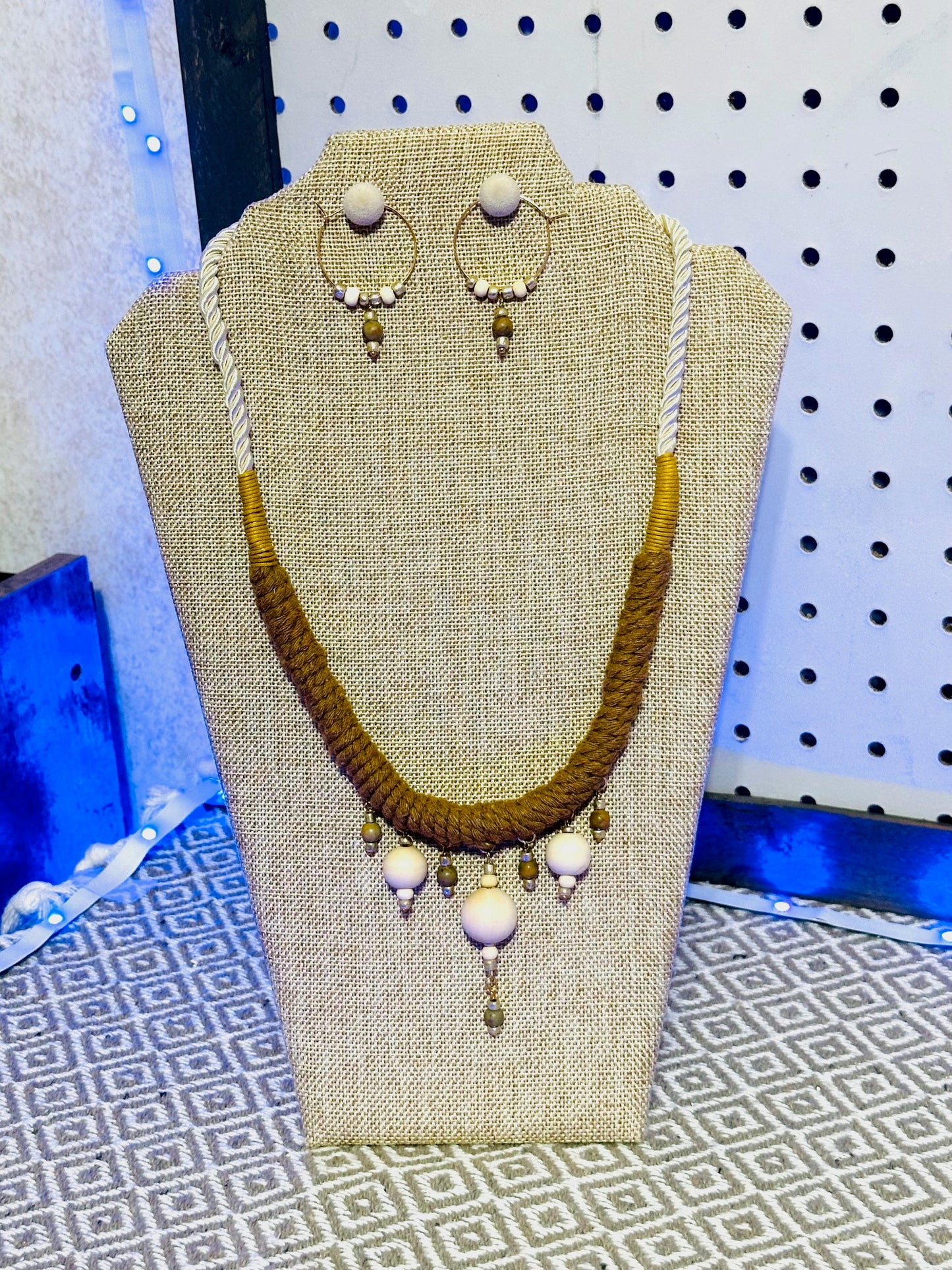 个性项链和耳环套装,手工制作,饰有花边和珠子