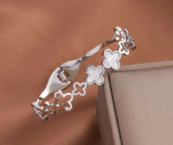 Double The Glory 白金手镯 三叶草花 珐琅镀金