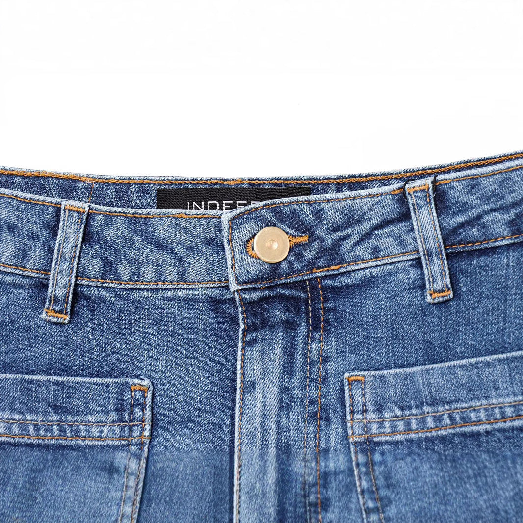 Pocket decoration micro flared denim pants for women