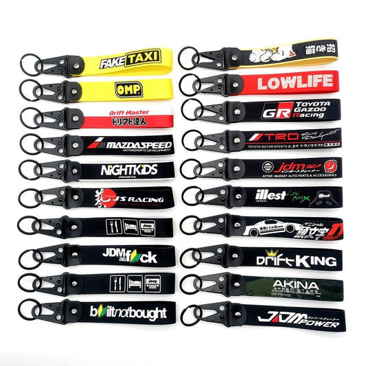 Car JDM Modified Culture Drift Expert Initial D Climbing Button Carabiner Olecranon Keychain Pendant